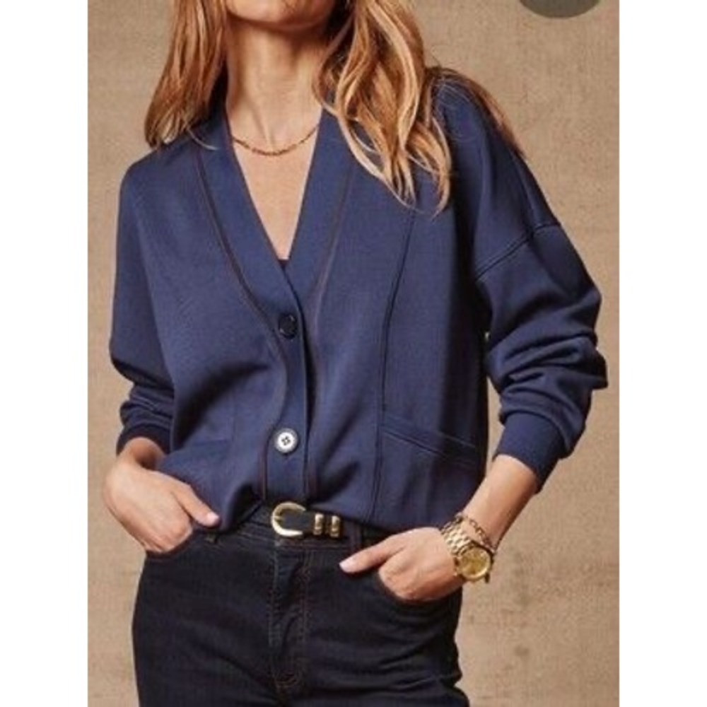 Evereve Corinne Sleek Sweatshirt Navy Cardigan V-Neck Button Front Small NEW